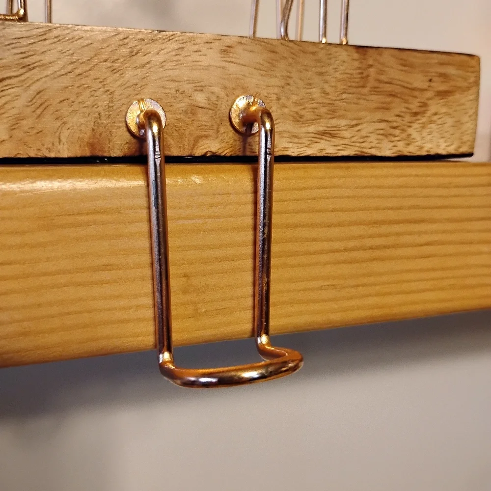 Crate & Barrel Copper Tone Wire Deer on Wood Christmas Mantle Stocking Hanger‎
